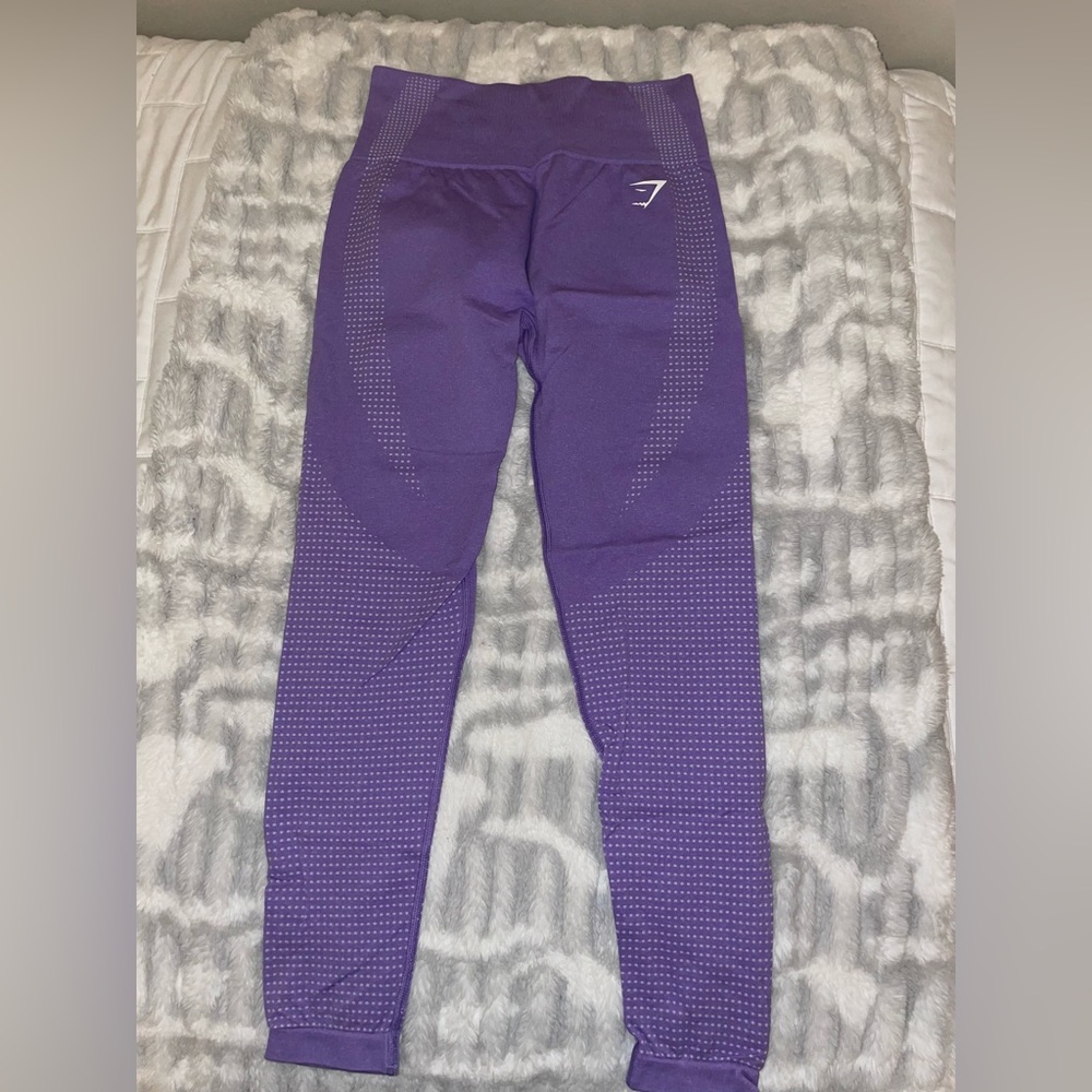 Women's gymshark leggings size medium